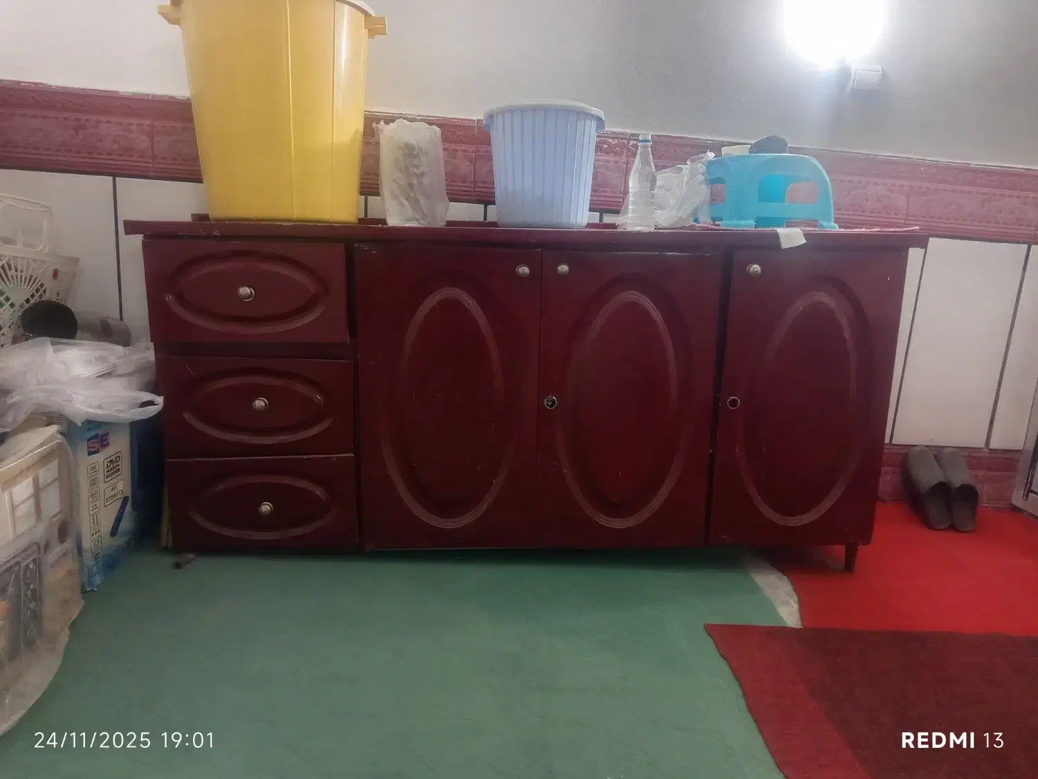 کمد ظرفی|بوفه، ویترین، کنسول|سیرجان, |دیوار