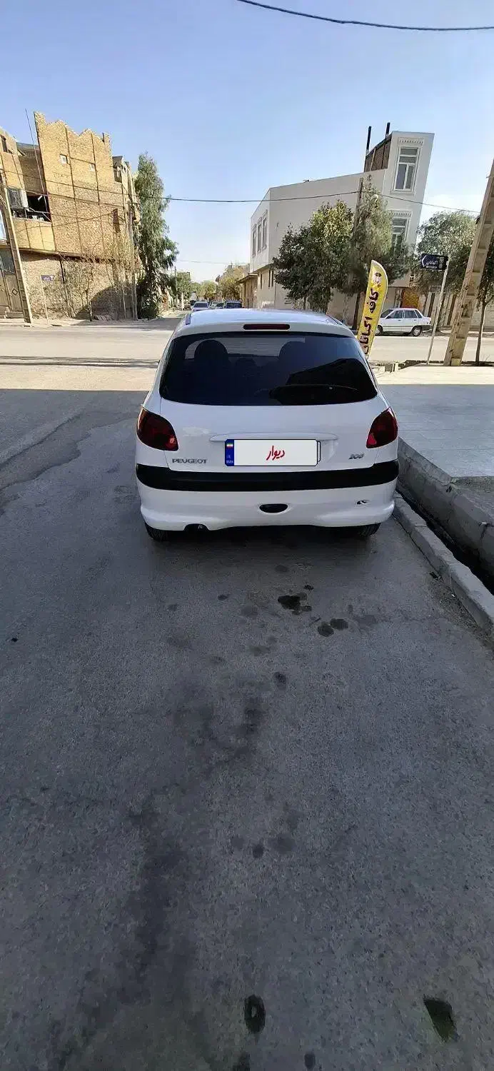 206تیپ 3|خودرو سواری و وانت|خرم‌آباد, |دیوار