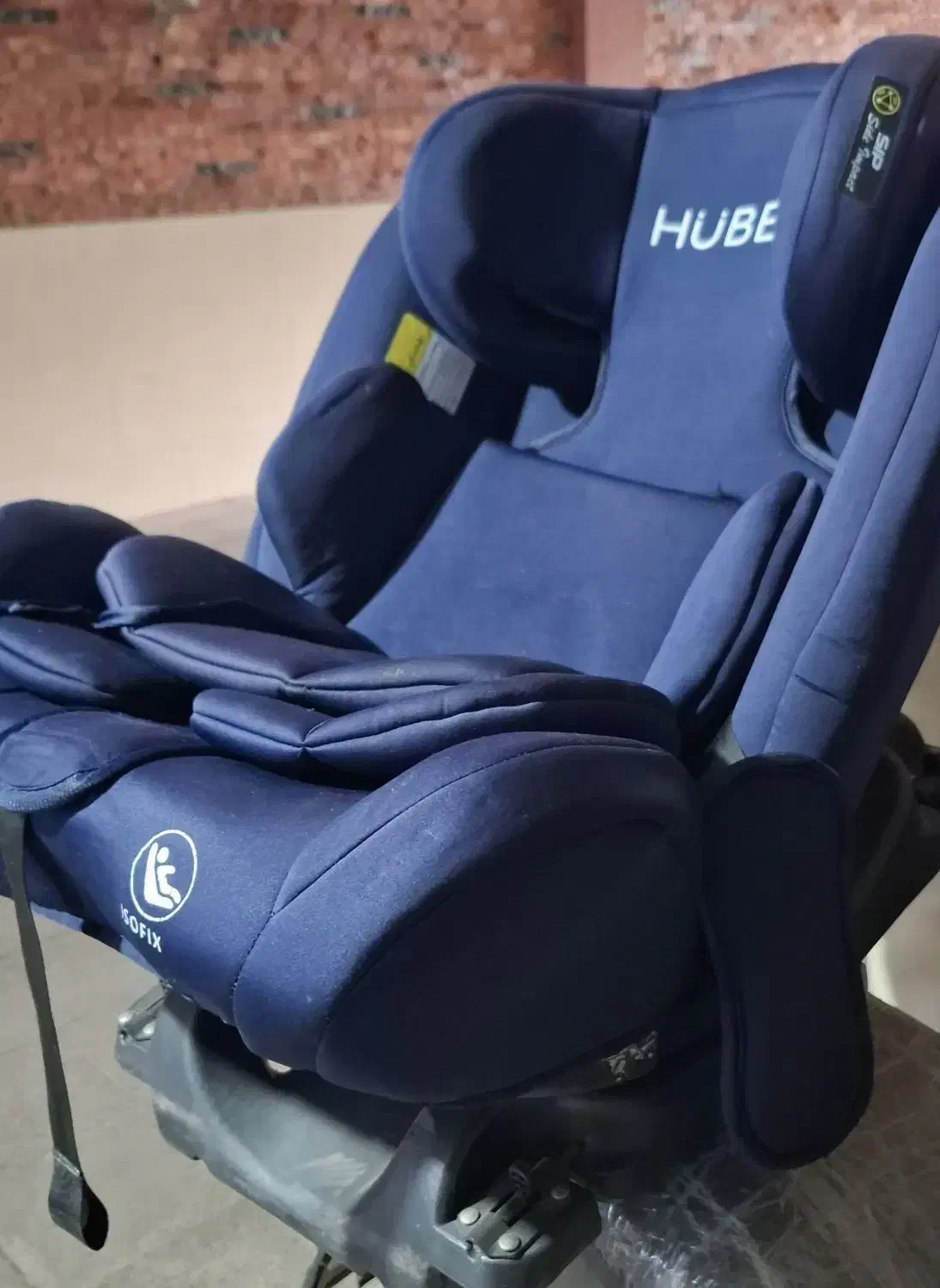 صندلی ماشین کودک|تخت و صندلی بچه|فردیس, منظریه|دیوار