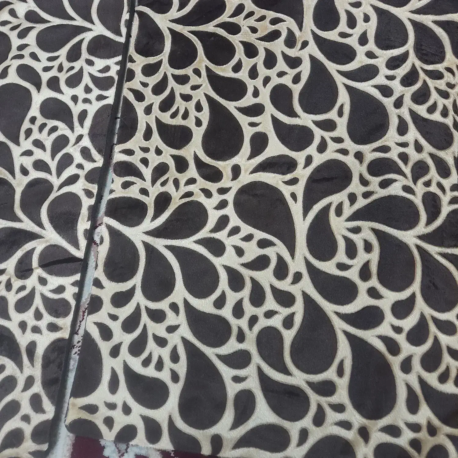 رو بالشی نو|رختخواب، بالش، پتو|تیران, |دیوار