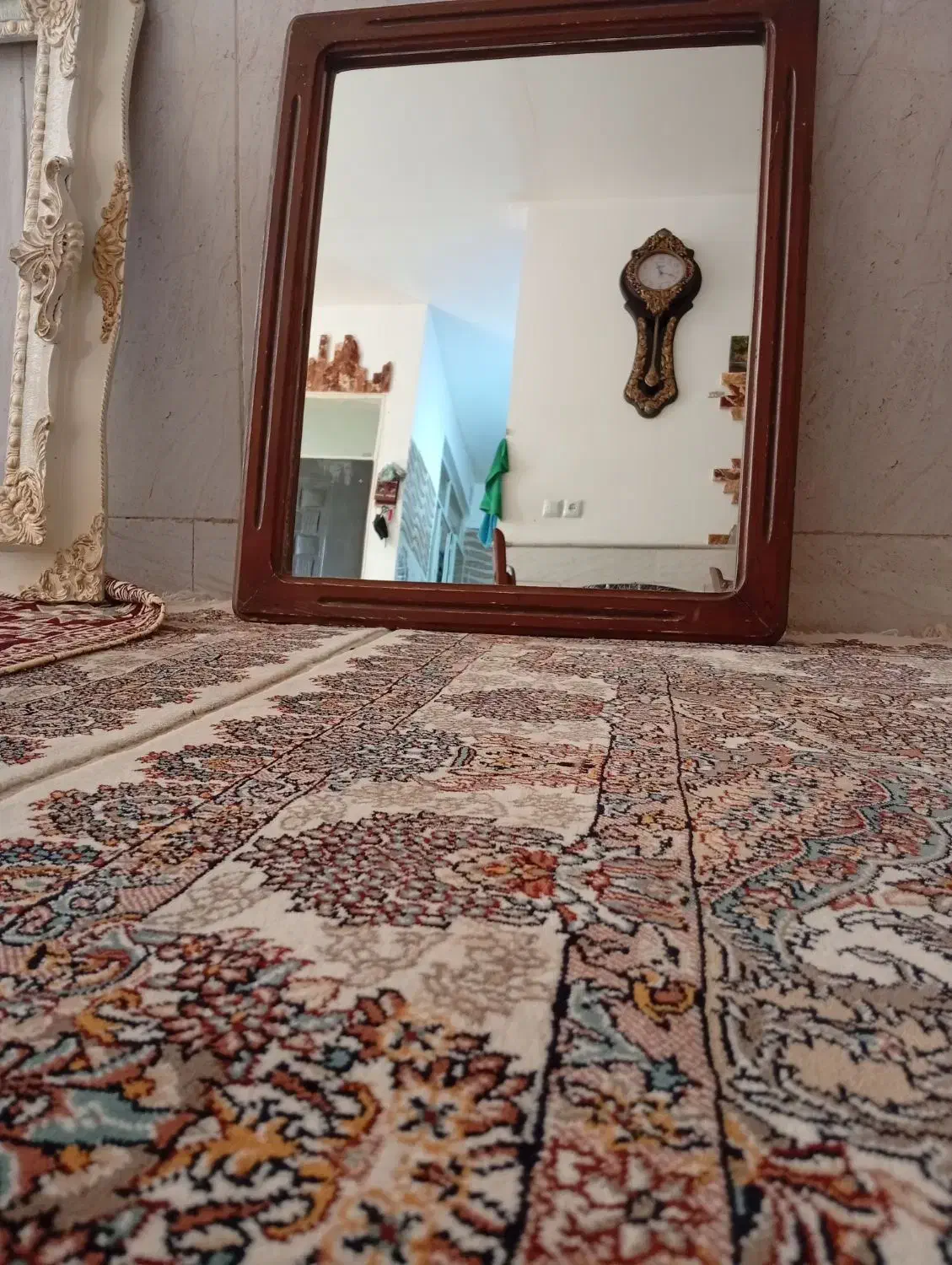 قاب عکس سفید|تابلو، نقاشی، عکس|قم, نیروگاه|دیوار