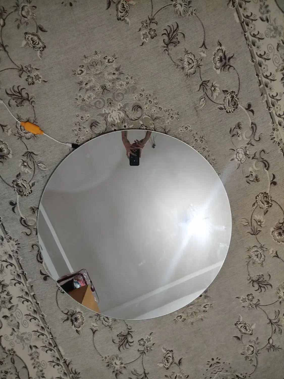 یک عدد ایینه چراغ دار دایره ای|آینه|کلاله, |دیوار