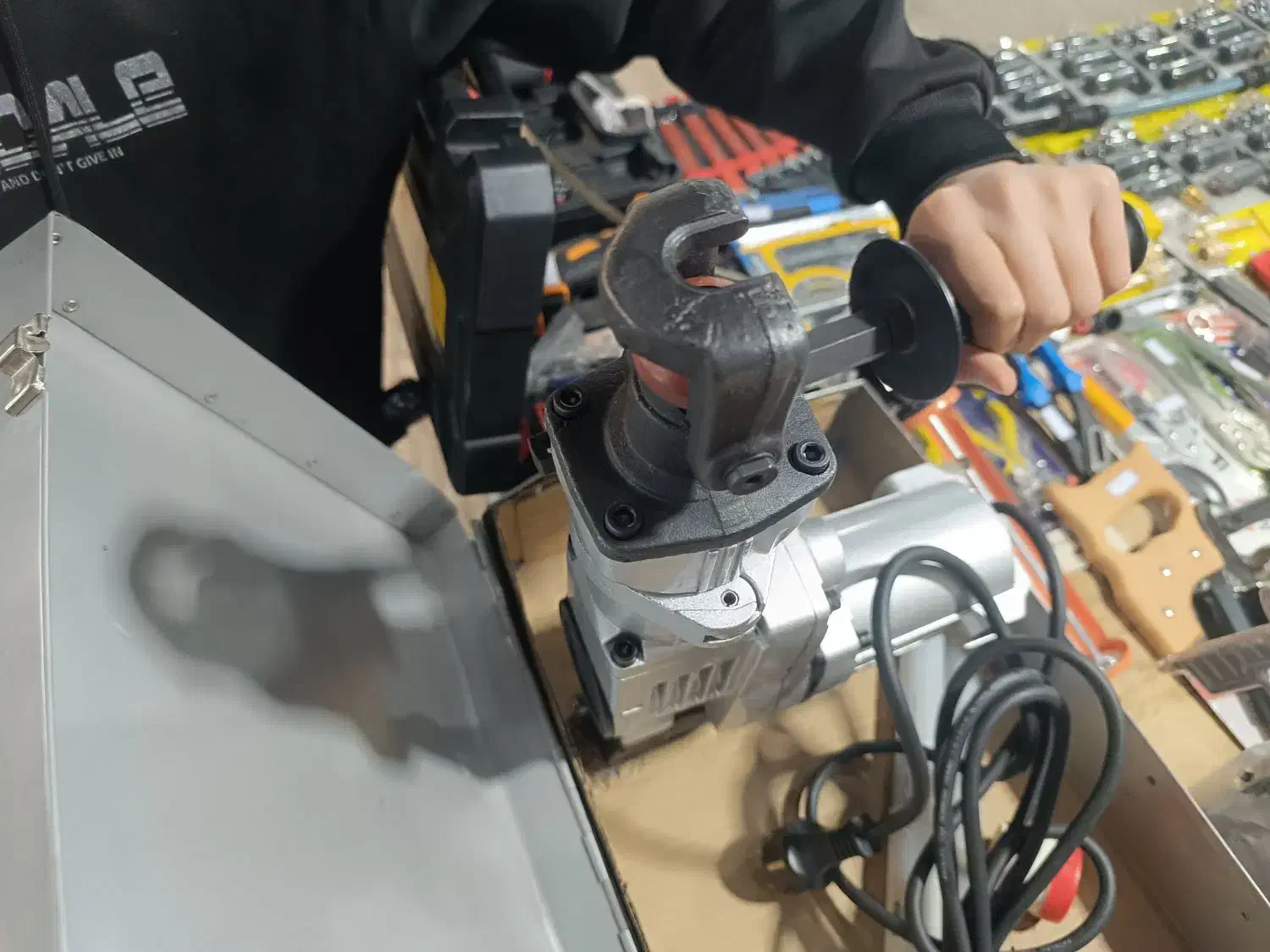 چکش تخریب 10کیلویی|ماشین‌آلات صنعتی|بندر گناوه, |دیوار