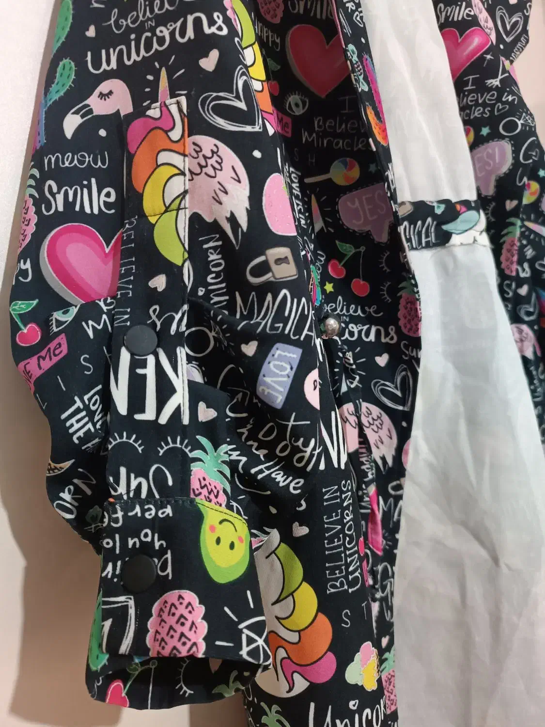 مانتو عروسکی|لباس|پرند, فاز ۴|دیوار