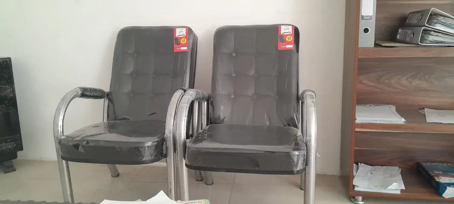 صندلی انتظار و میز وسط|مبلمان اداری|شهرکرد, |دیوار