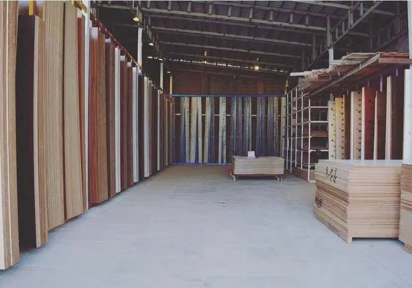 نیرو کار نقاش|استخدام صنعتی، فنی، مهندسی|عباس‌آباد, |دیوار