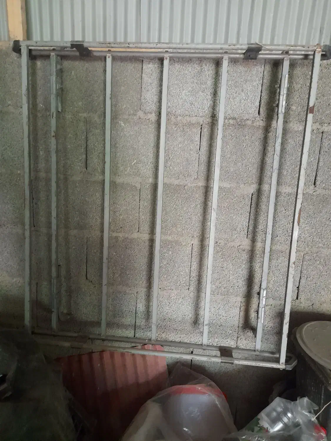 باربند آلمینیومی و اگزوز ۱۰۶|قطعات یدکی و لوازم جانبی|رشت, شهرک قدس|دیوار