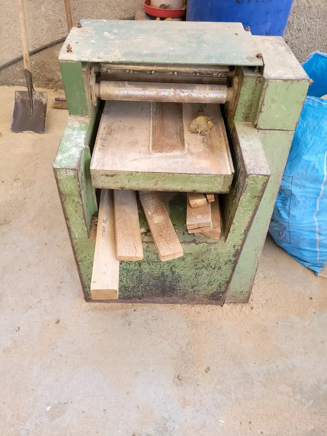 گندگی ۴۰سانتی نجاری|ماشین‌آلات صنعتی|خمینی‌شهر, |دیوار