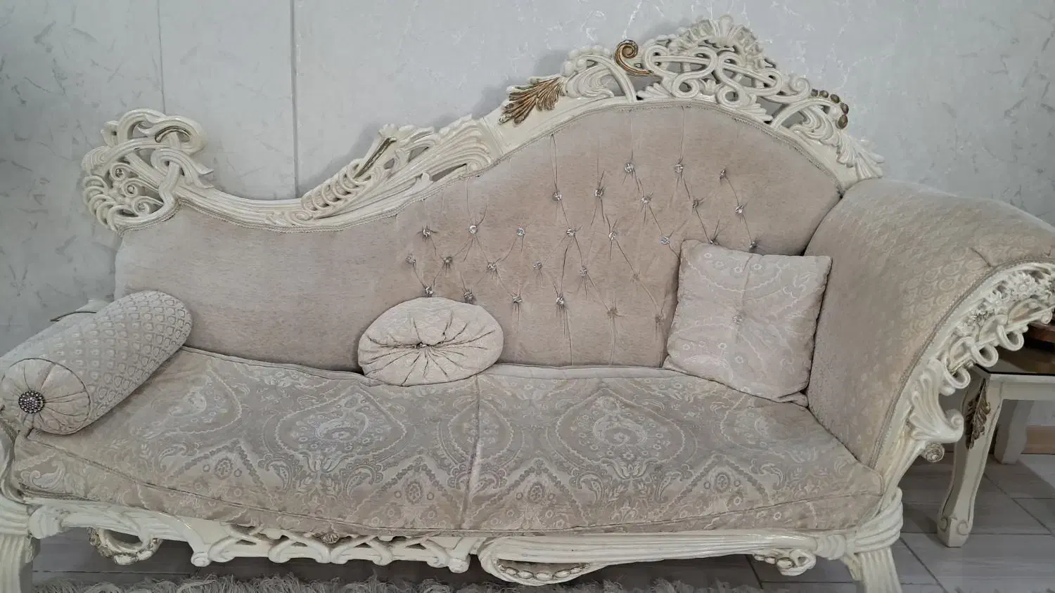 مبل ۸ نفره نیمه سلطنتی|مبلمان خانگی و میز عسلی|کهریزک, |دیوار