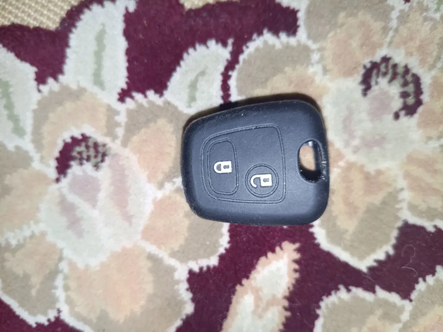 سوییچ|حراج|شاهین‌شهر, فردوسی|دیوار