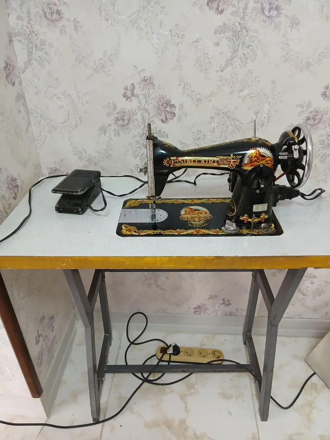 چرخ خیاطی سینگر برقی|چرخ خیاطی و ریسندگی|صفادشت, |دیوار