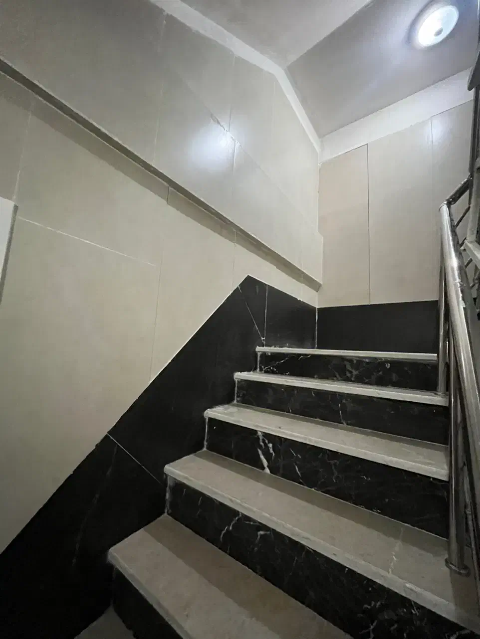 ۹۸ متر سه خوابه|فروش آپارتمان|تهران, مینابی|دیوار