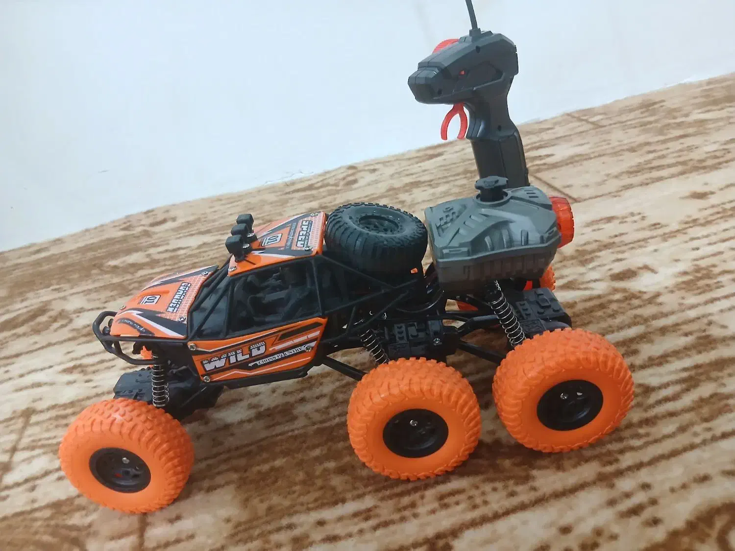 ماشین کنترلی|اسباب‌‌بازی|جلفا, |دیوار