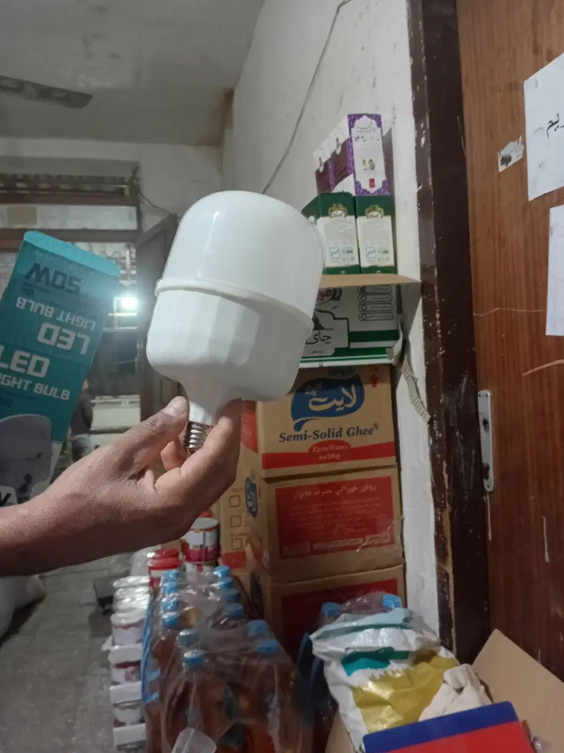 لامپ 50وات قیمت 200هزاربدون گارانتی|لامپ و چراغ|گنبد کاووس, |دیوار