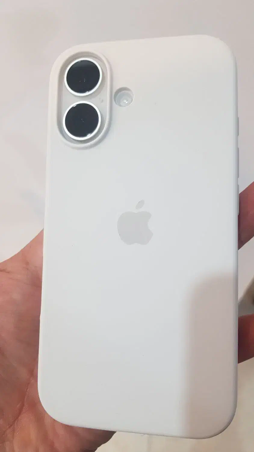 آیفون ۱۶ نرمال|موبایل|تویسرکان, |دیوار