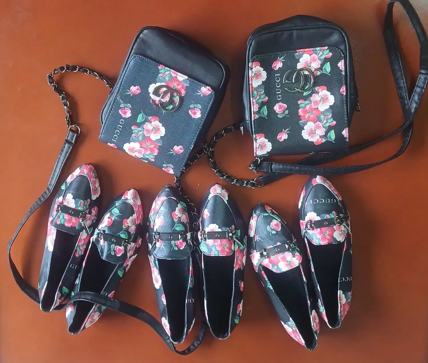 کیف و کفش ست|کیف، کفش، کمربند|پرند, فاز ۵|دیوار