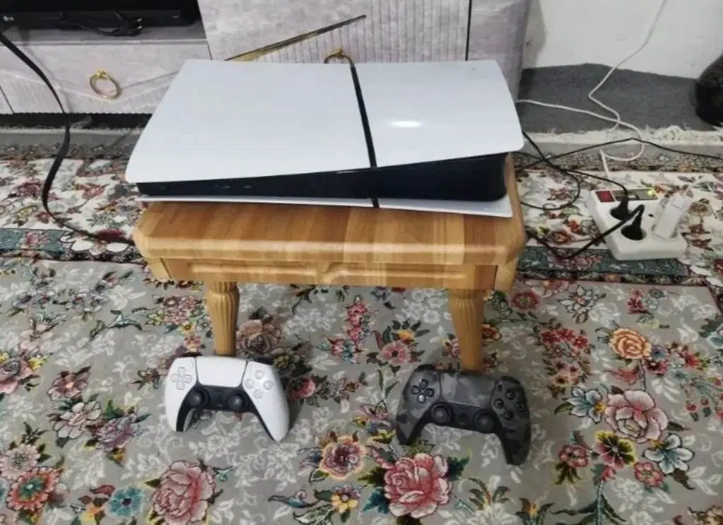 ps5 digital 1 tra|کنسول، بازی ویدئویی و آنلاین|شیراز, مبعث|دیوار