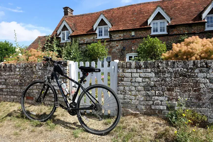 دو طبقه شخصی ساز/متراژ کل ۲۶۰/فاز۲شهرک|فروش آپارتمان|اهر, |دیوار