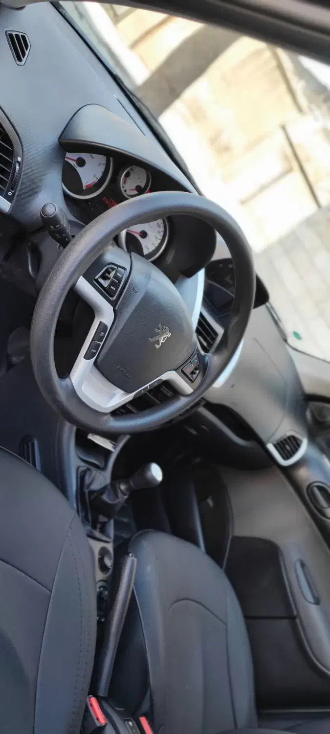 207|خودرو سواری و وانت|بروجرد, |دیوار