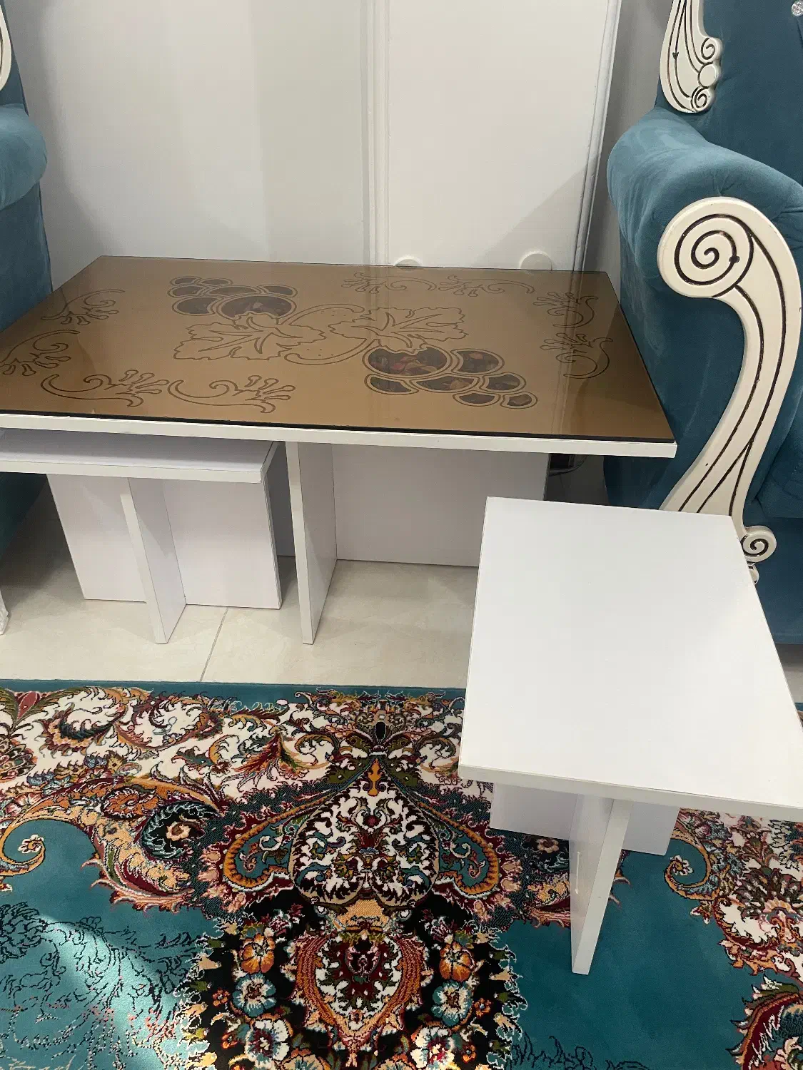 میزجلومبلی|مبلمان خانگی و میز عسلی|فومن, |دیوار