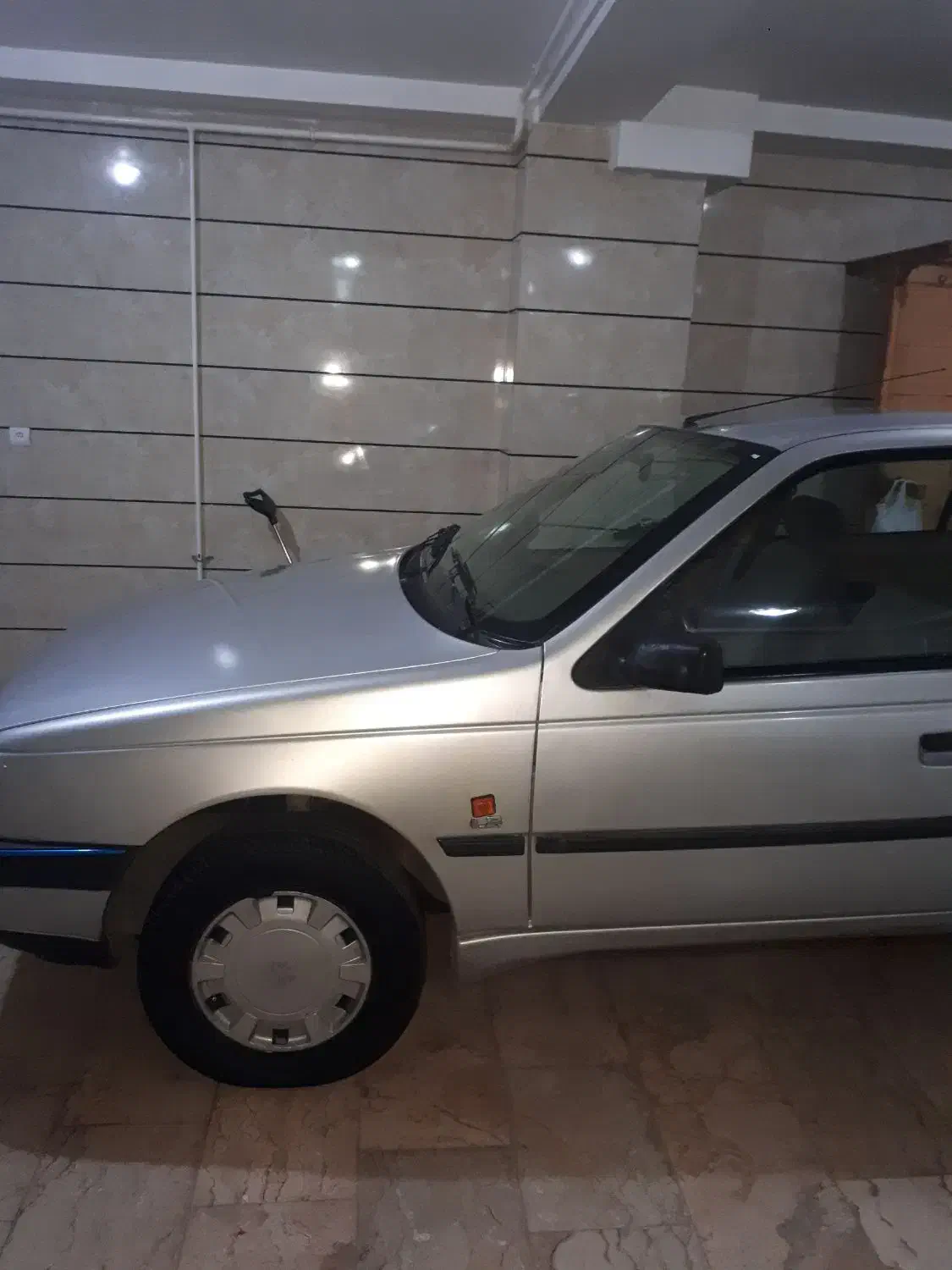 پژو ۴۰۵ مدل ۹۳|خودرو سواری و وانت|تاکستان, |دیوار