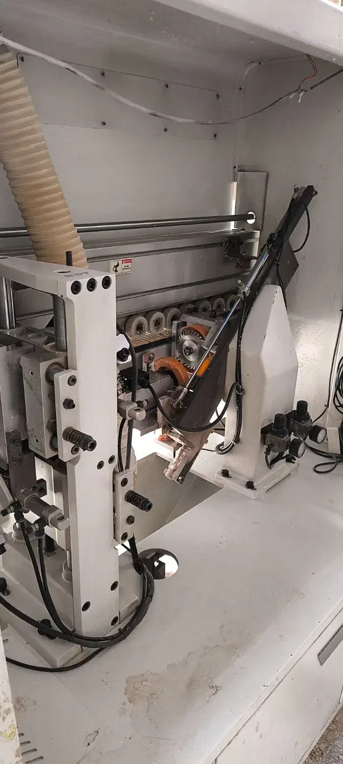 لبه چسبان و دورکن و پمپ باد|ماشین‌آلات صنعتی|مشهد, شهرک صنعتی توس|دیوار