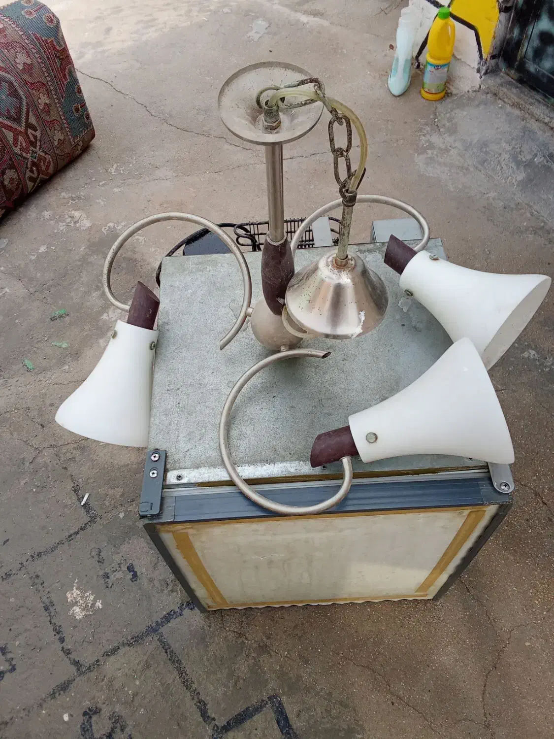 لوستر سالم|لوستر و چراغ آویز|بوشهر, |دیوار