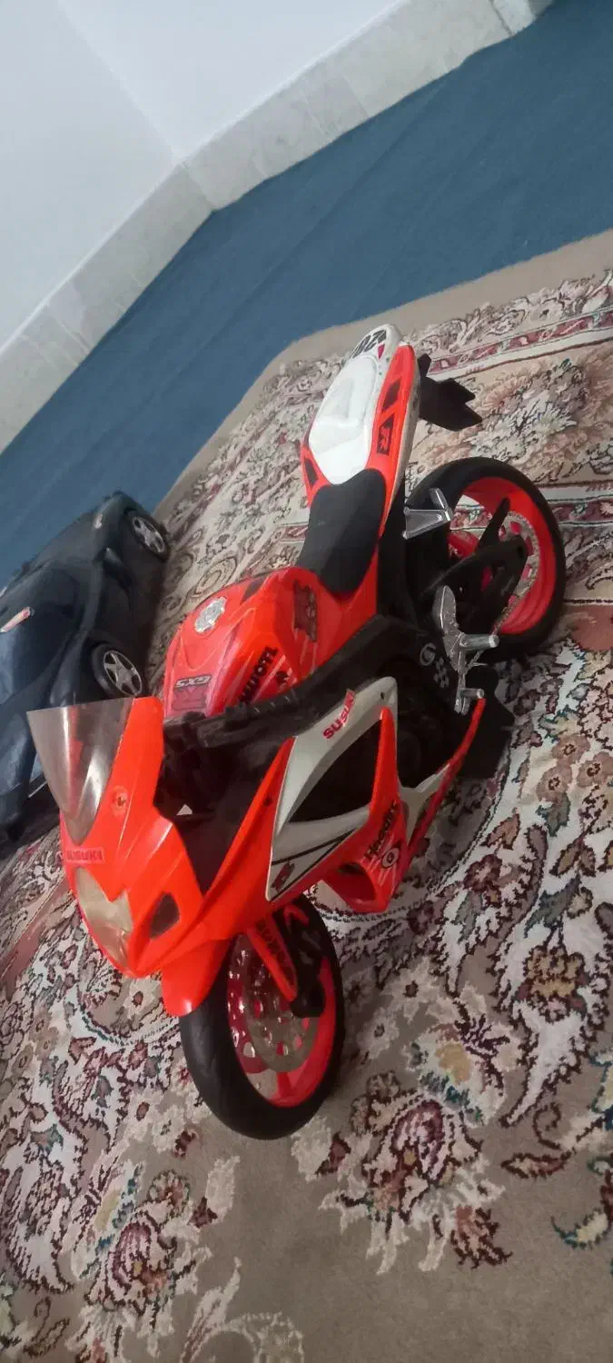 اسباب بازی/ ماشین کنترلی/هلیکوپتر معاوضه|اسباببازی|مشهد, هنرور|دیوار