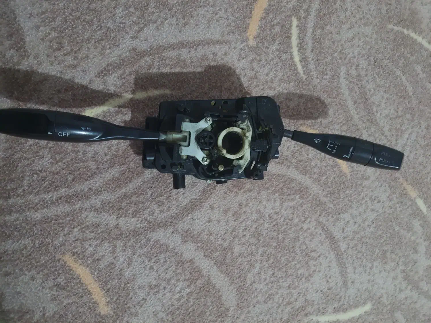 دسته راهنمای ریو|قطعات یدکی و لوازم جانبی|شهریار, کردزار|دیوار