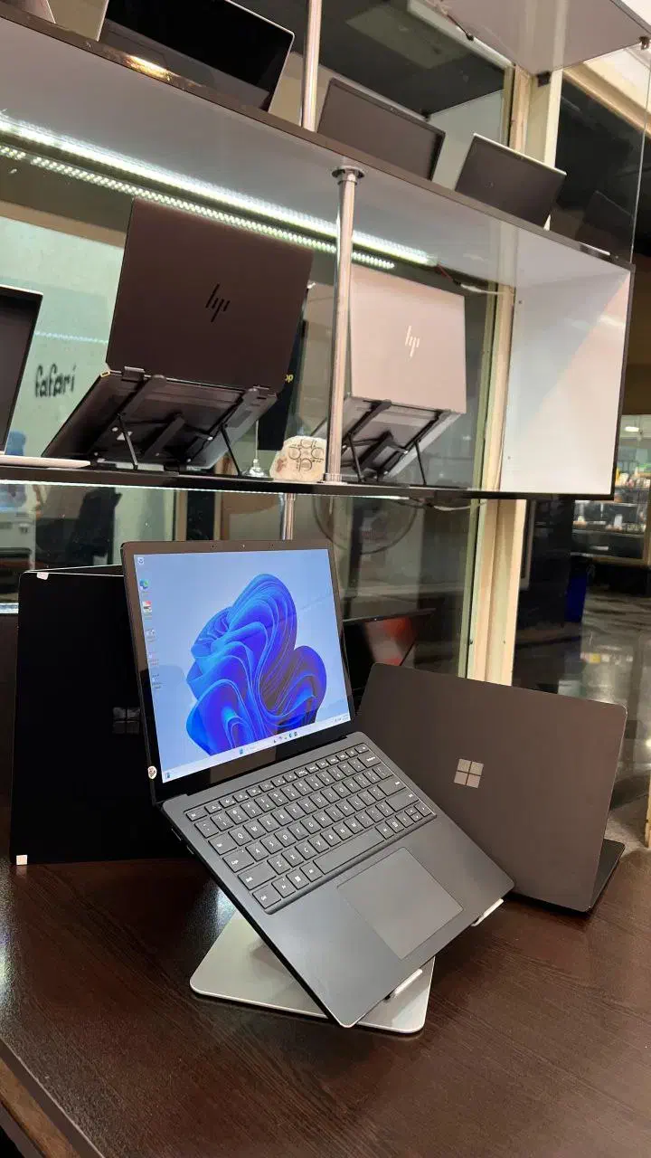 سرفیس لپتاپ ۴ رنگ مشکی رم۱۶ Surface laptop 4|رایانه همراه|تهران, فلسطین (میدان انقلاب)|دیوار