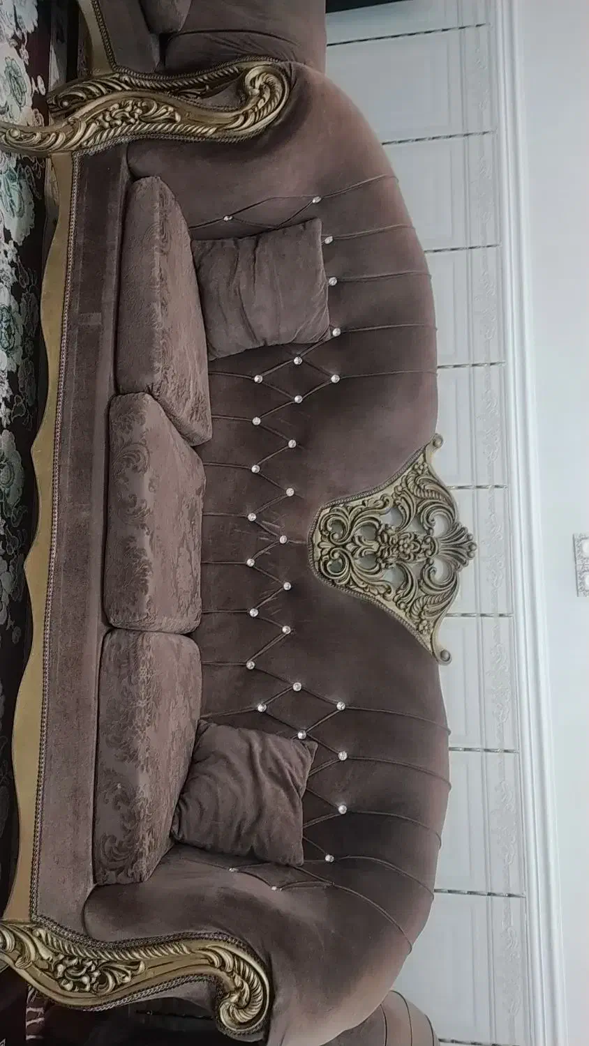 یک دست مبل 7|مبلمان خانگی و میز عسلی|زاهدان, |دیوار