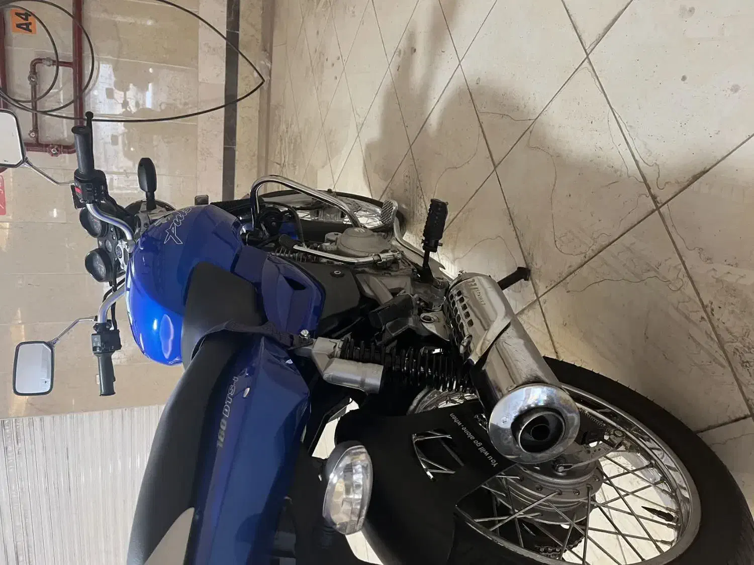 پالس ۱۸۰|موتورسیکلت|قم, بنیاد|دیوار