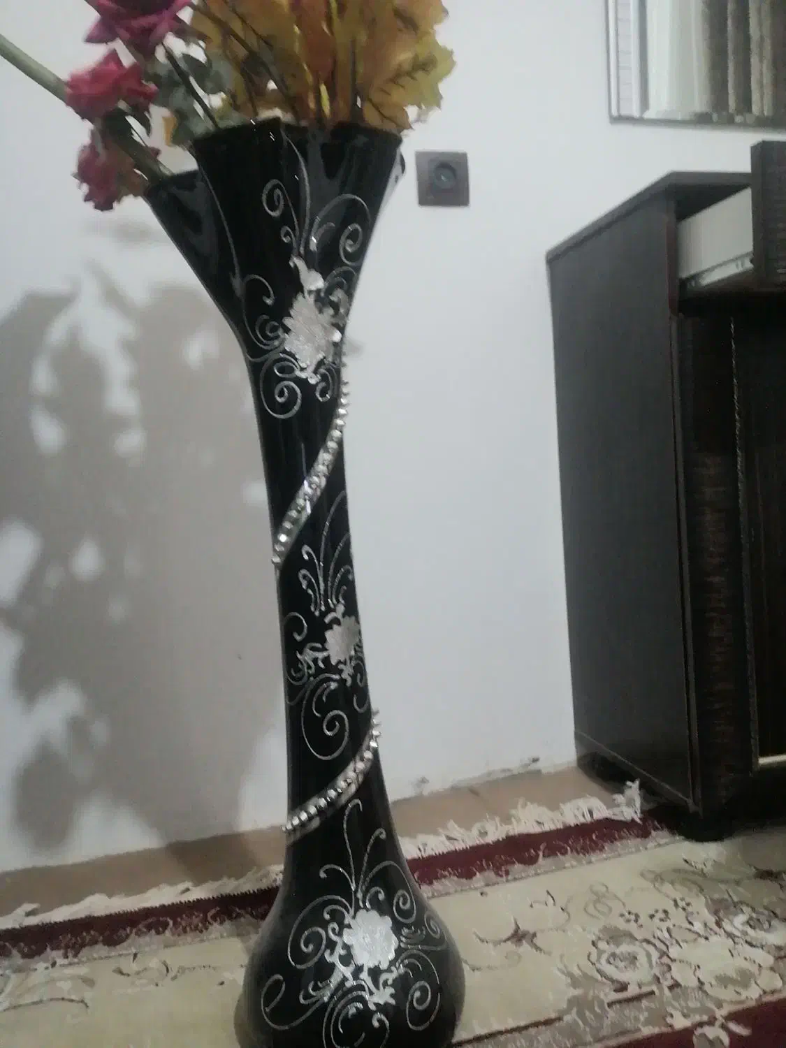 گلدان|گل مصنوعی|تربت جام, معدآباد|دیوار