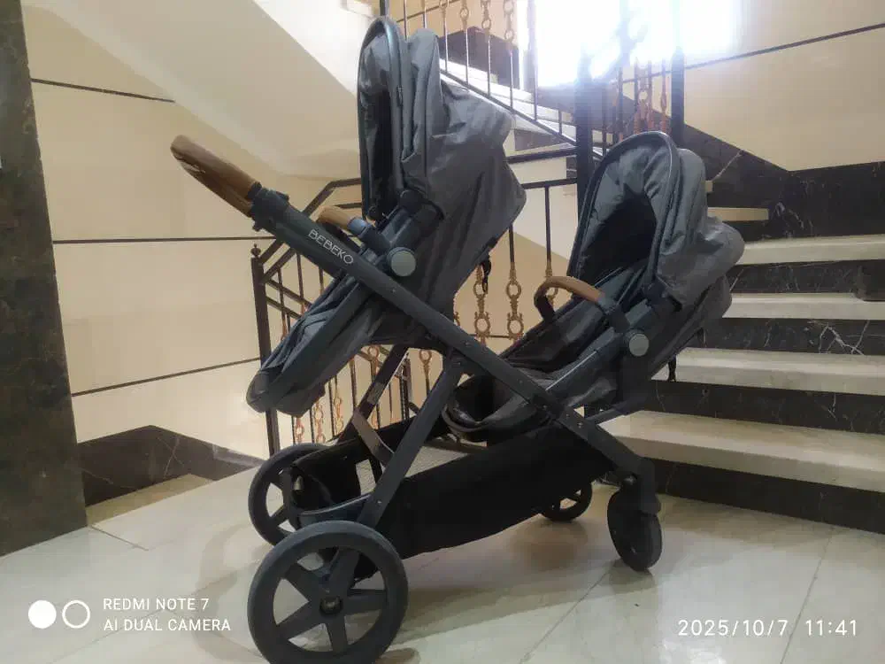 کالسکه دوقلو ببکو|کالسکه و لوازم جانبی|اصفهان, شاهزید|دیوار