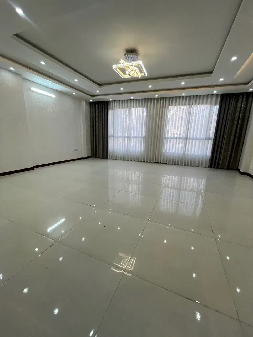 پارکینگ بدون مزاحمت / آفتابی / تکواحدی|فروش آپارتمان|مشهد, هنرور|دیوار