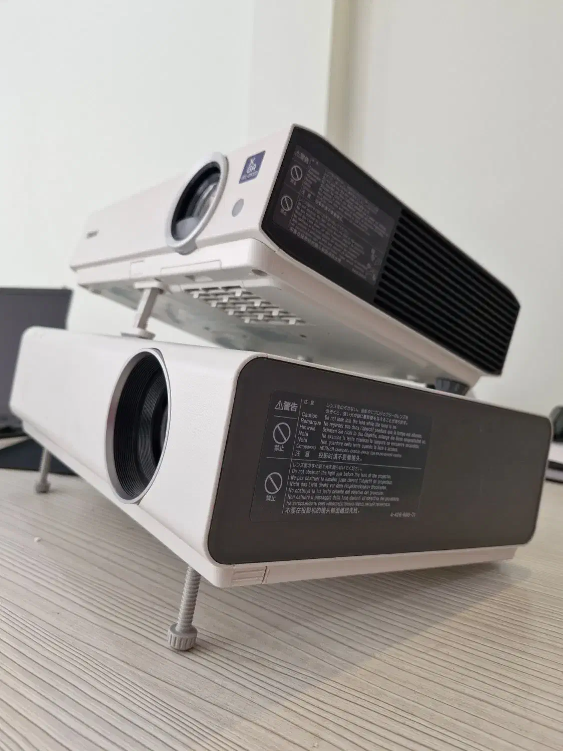 * ویدئو پروژکتور سونی Sony *|تلویزیون و پروژکتور|تهران, دروس|دیوار