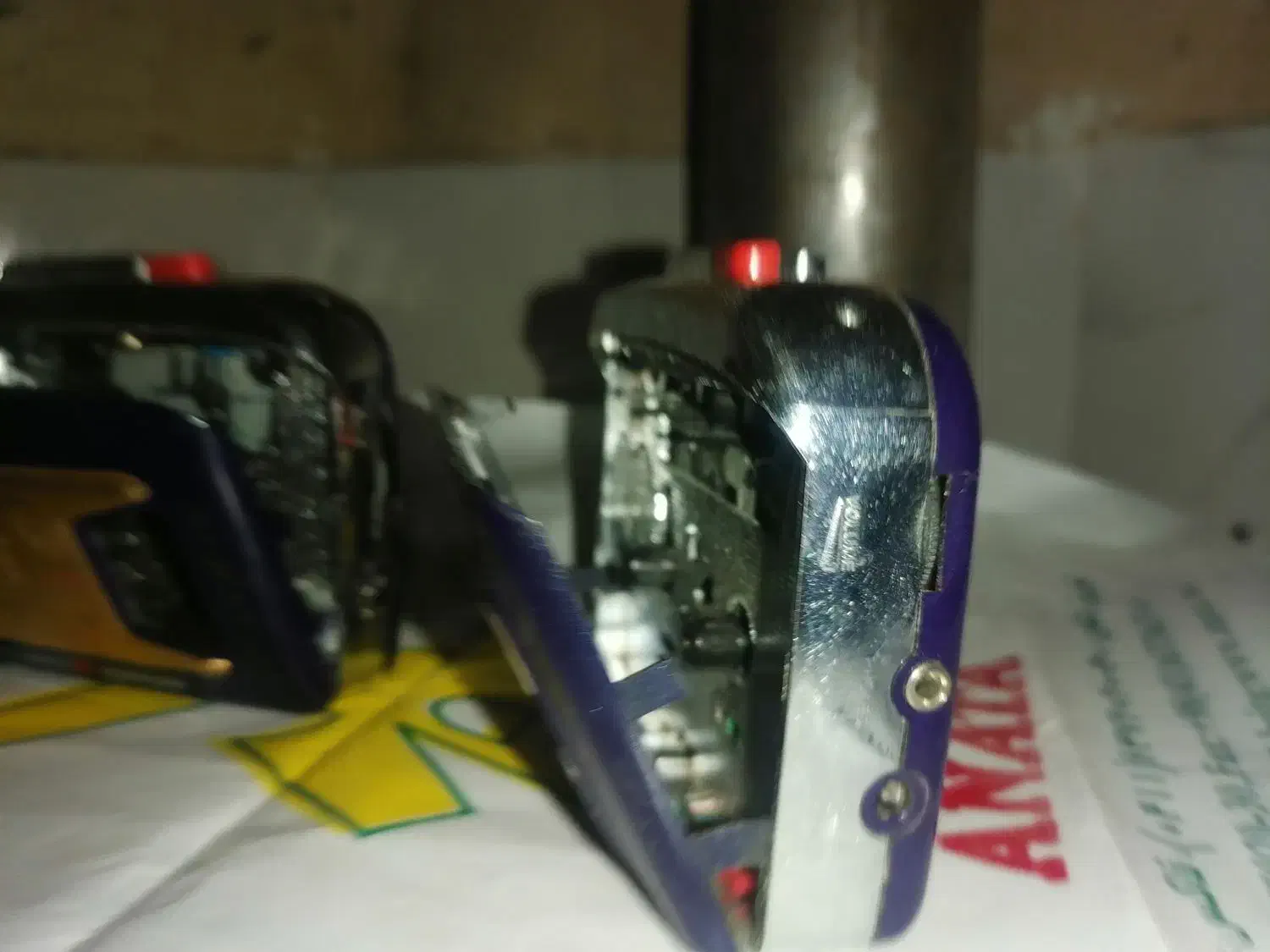 دو ظبط صوت کوچک|کلکسیون اشیاء عتیقه|شیراز, شهرک کوشکک|دیوار