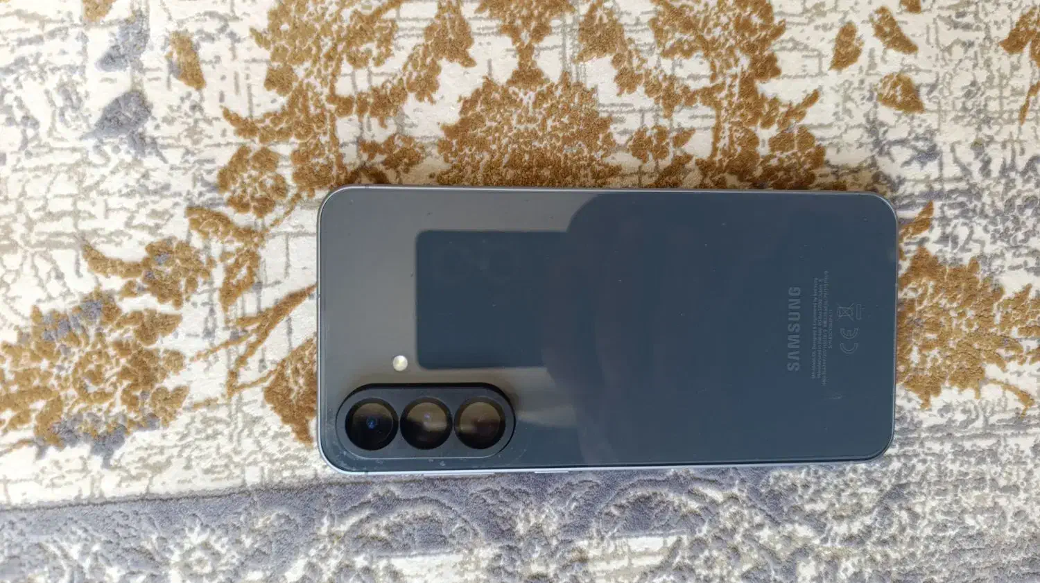 سامسونگ galaxy a56 با حافظهٔ ۲۵۶ گیگابایت|موبایل|اردبیل, |دیوار