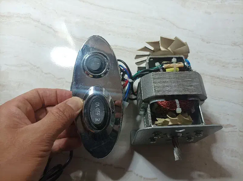 موتور چرخ گوشت (گوسونیک) بسیار تمیز|خردکن، آسیاب، غذاساز|مشگین شهر, |دیوار