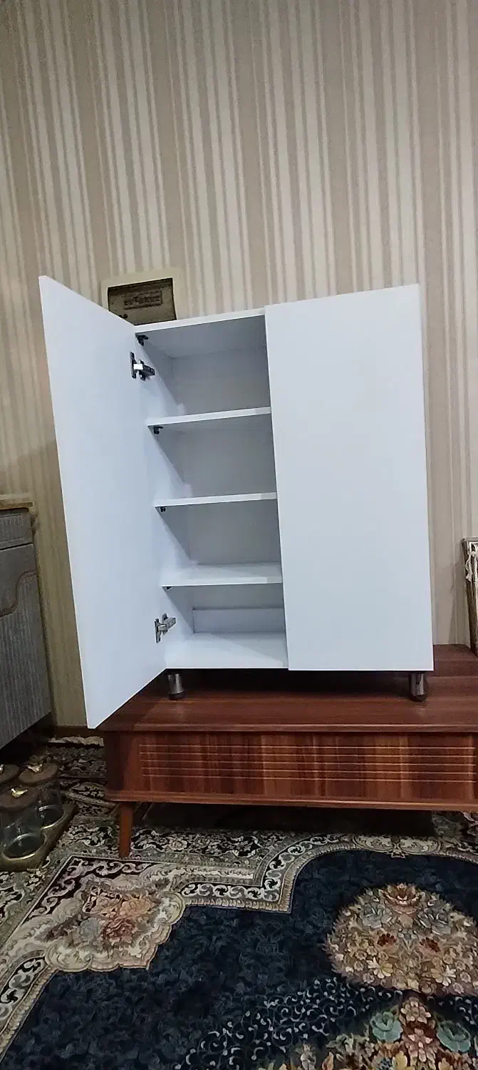 جاکفشی شیک و ساده|جاکفشی، کمد، دراور|مشهد, رده|دیوار