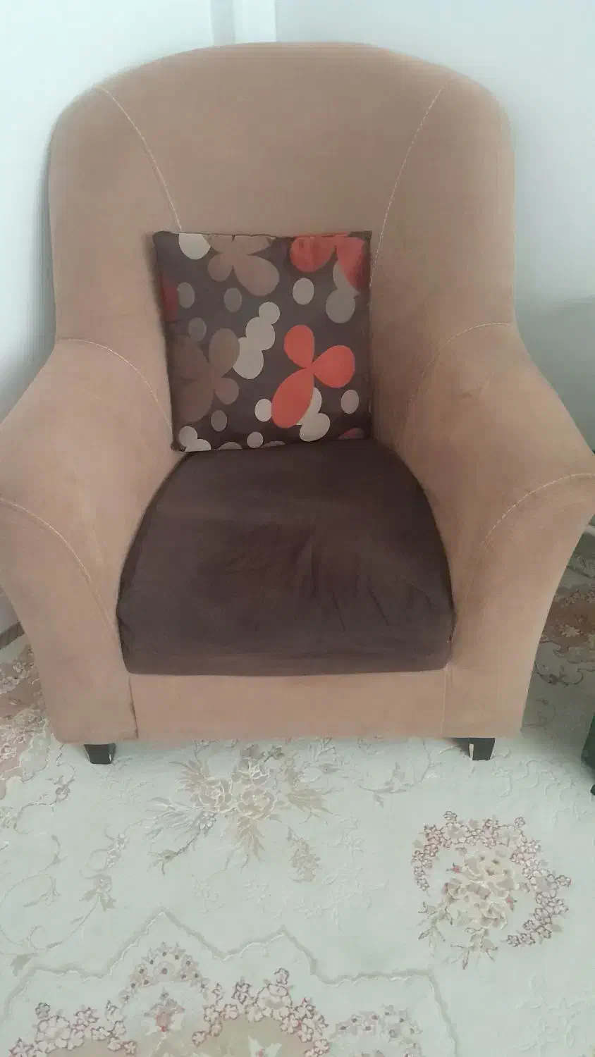 مبل کارکرده ۷ نفره|مبلمان خانگی و میز عسلی|مبارکه, |دیوار