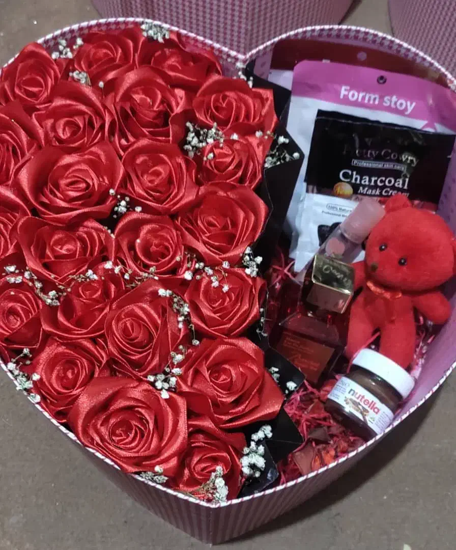 دسته گل های جاودان|گل مصنوعی|شیراز, شهرک بهشتی|دیوار