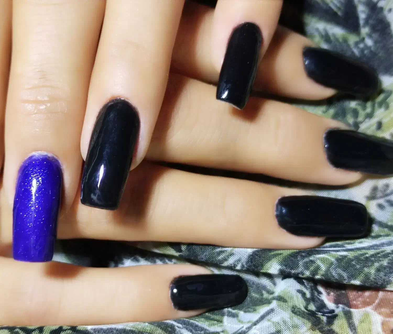 تخفیف ۵۰درصد کاشت ناخن|خدمات آرایشگری و زیبایی|فیروزآباد (فارس), |دیوار