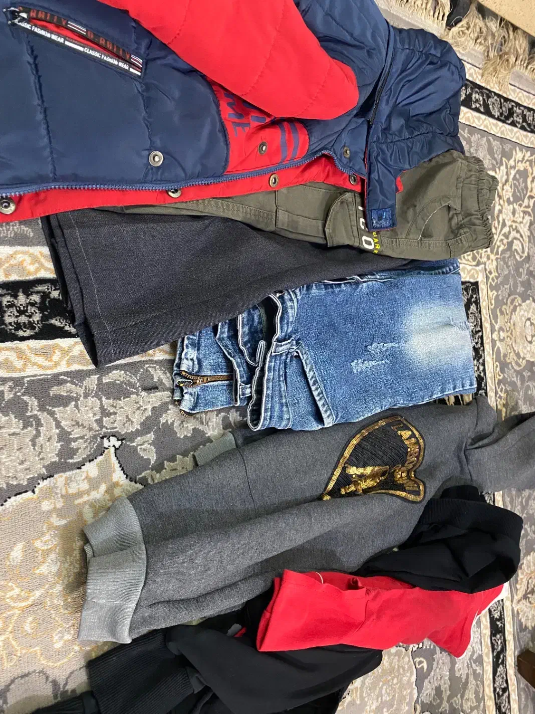 لباس رایگان|لباس|خمینیشهر, |دیوار