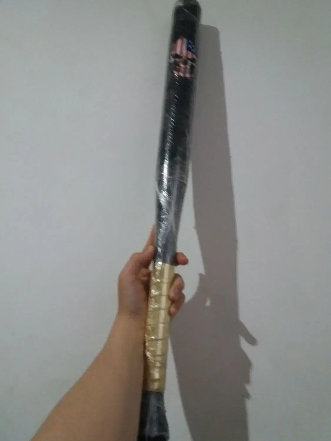 چوب بیسبال مشکی|ورزش‌های توپی|صومعه‌سرا, |دیوار