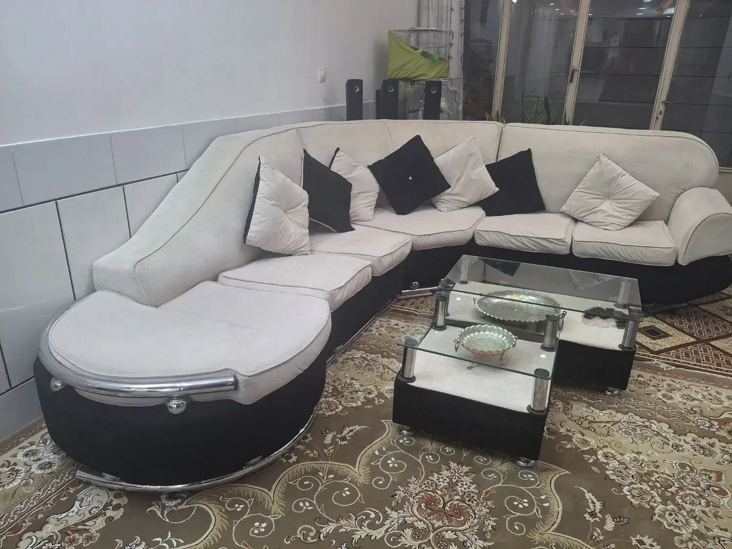 مبل ال راحتی هفت نفره همراه با میز عسلی|مبلمان خانگی و میز عسلی|فلاورجان, |دیوار