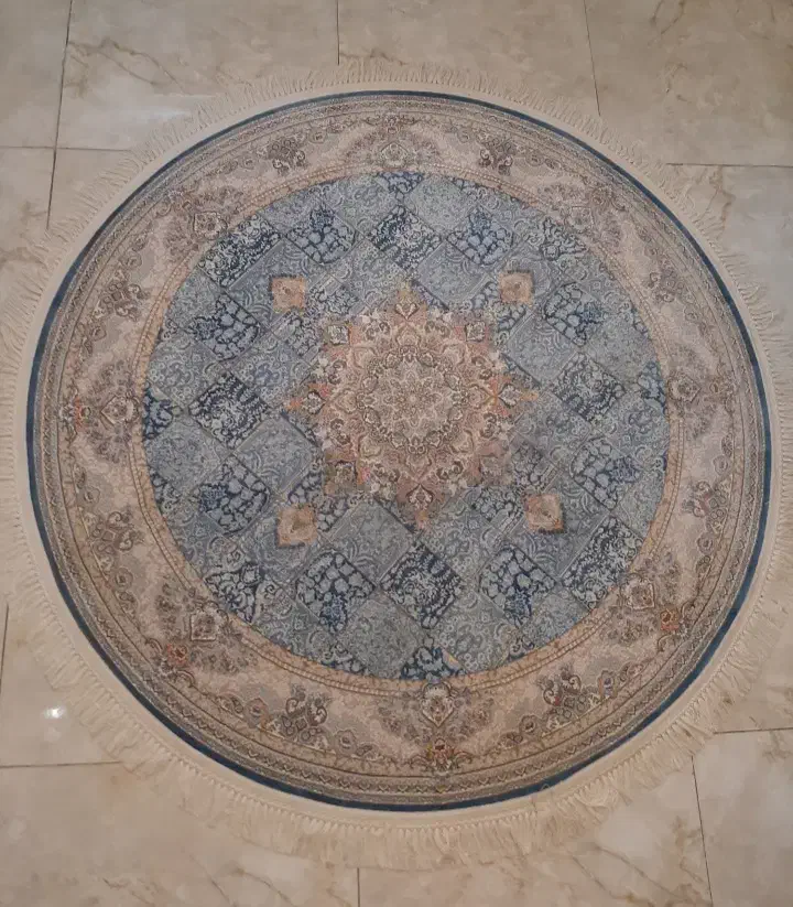 دو تخته فرش ۴ متری و یک تخته فرش گرد قطر ۱/۵|فرش|تهران, افسریه جنوبی|دیوار