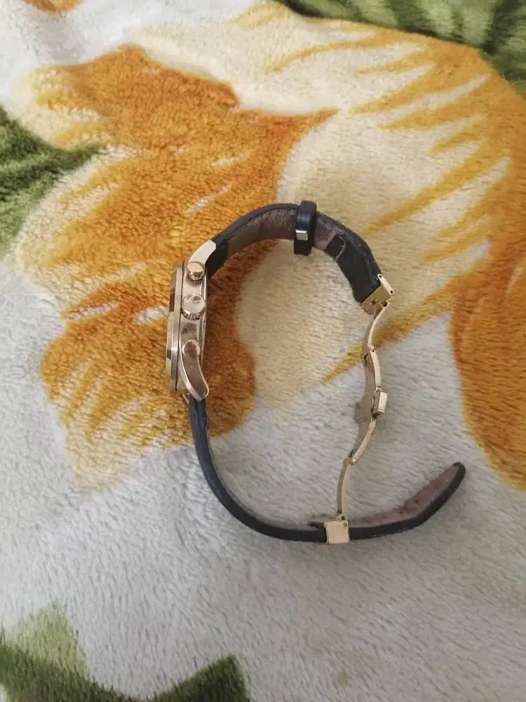 ساعت مچی اصل|ساعت|برخوار, |دیوار