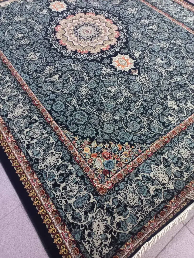 فرش پرگل سورمه ای|فرش|بندرعباس, |دیوار