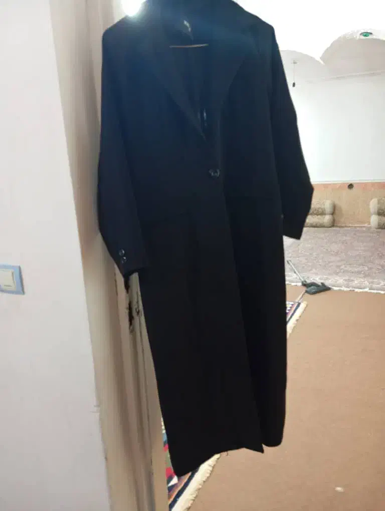 مانتووکیف ..فقط دوبار استفاده شده|لباس|دهدشت, |دیوار